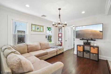 45 Bayview Avenue Newark NJ 07112