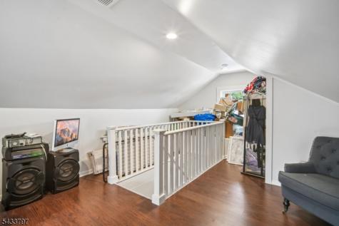 45 Bayview Avenue Newark NJ 07112