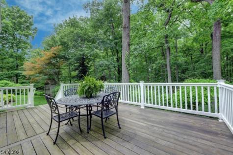 71 Cheshire Lane Ringwood NJ 07456