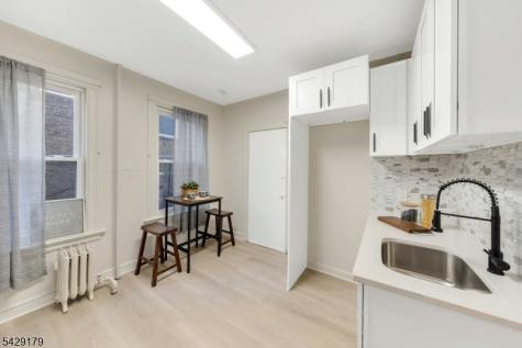 179 William Street East Orange NJ 07017