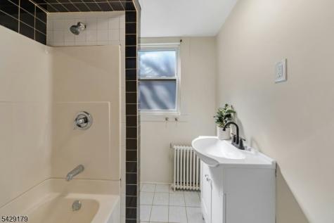 179 William Street East Orange NJ 07017