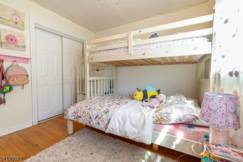 533 Atlas Road Roxbury NJ 07850