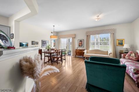 18 Kensington Circle White NJ 07823