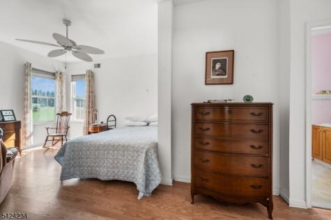 18 Kensington Circle White NJ 07823