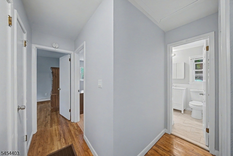 16 Foulton Terrace Vernon NJ 07461