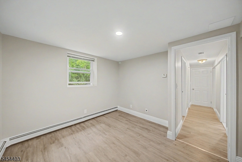 16 Foulton Terrace Vernon NJ 07461