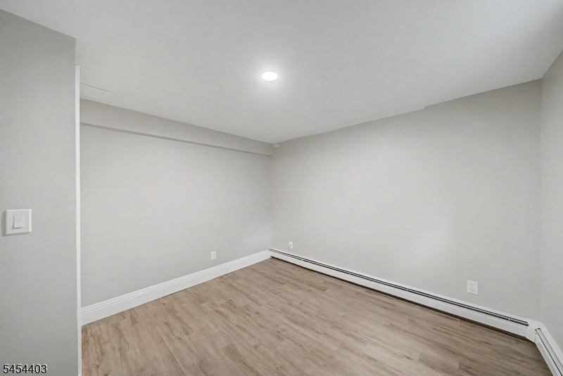 16 Foulton Terrace Vernon NJ 07461