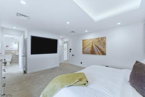 64 Speir Drive South Orange Village NJ 07079