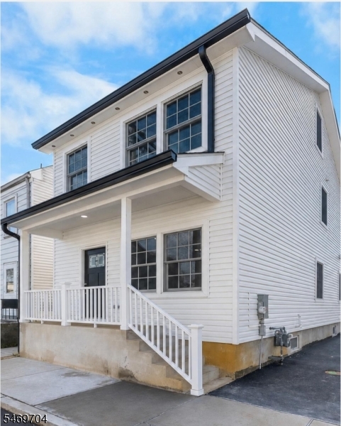 32 West Street Bordentown NJ 08505