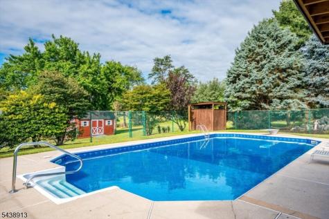 327 Summer Road Branchburg NJ 08853