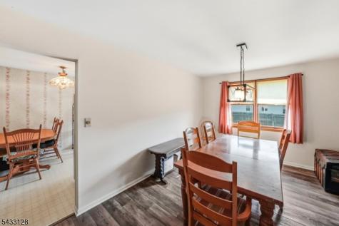 5 N 13th Avenue Manville NJ 08835