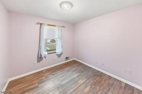 5 N 13th Avenue Manville NJ 08835