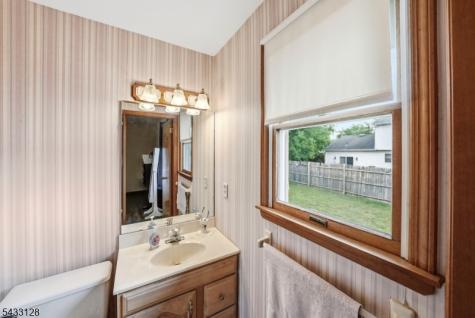 5 N 13th Avenue Manville NJ 08835