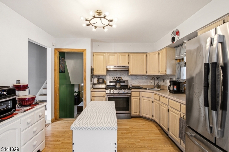 1852 W 5th Street Piscataway NJ 08854