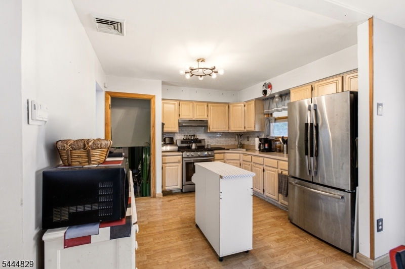 1852 W 5th Street Piscataway NJ 08854
