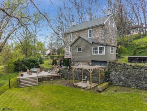 226 Finesville Road Pohatcong NJ 08865