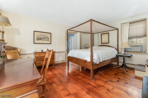 226 Finesville Road Pohatcong NJ 08865