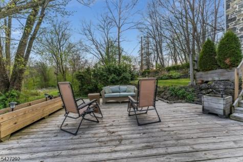 226 Finesville Road Pohatcong NJ 08865