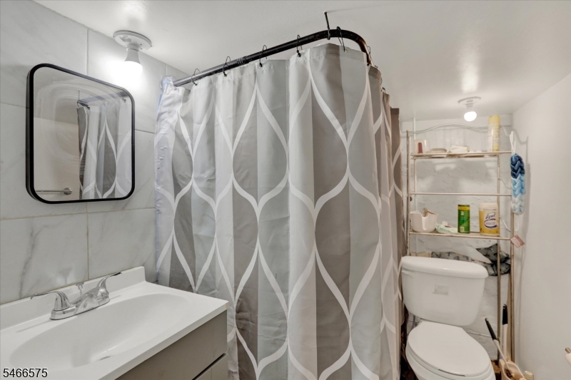 457 Maple Avenue Elizabeth NJ 07202
