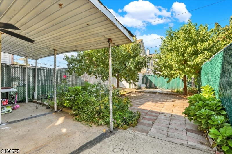 457 Maple Avenue Elizabeth NJ 07202