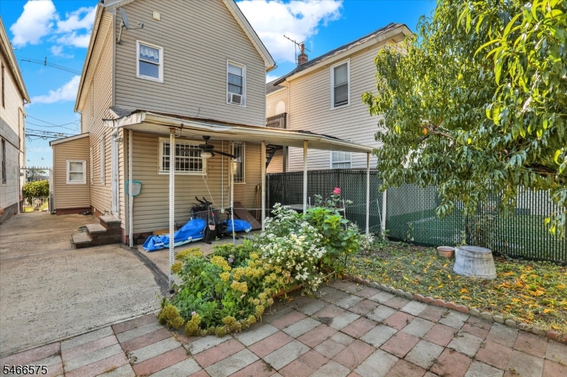 457 Maple Avenue Elizabeth NJ 07202