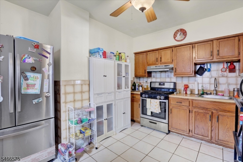 457 Maple Avenue Elizabeth NJ 07202