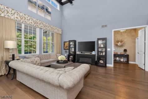 95 Ditmar Boulevard Readington NJ 08889