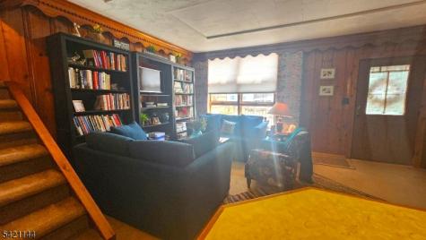 106 Maxim Drive Hopatcong NJ 07843