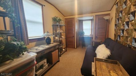 106 Maxim Drive Hopatcong NJ 07843