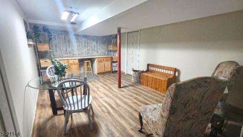 106 Maxim Drive Hopatcong NJ 07843