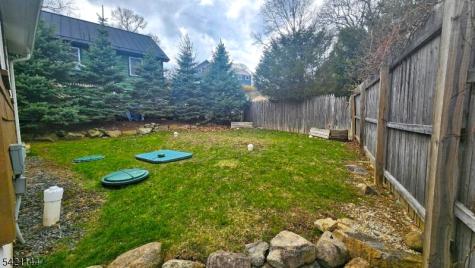 106 Maxim Drive Hopatcong NJ 07843