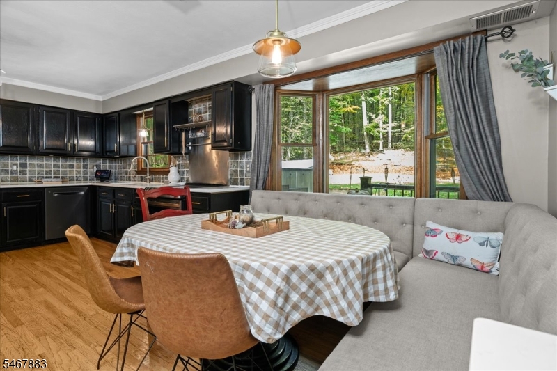 4 Scenic Falls Road Washington NJ 07853