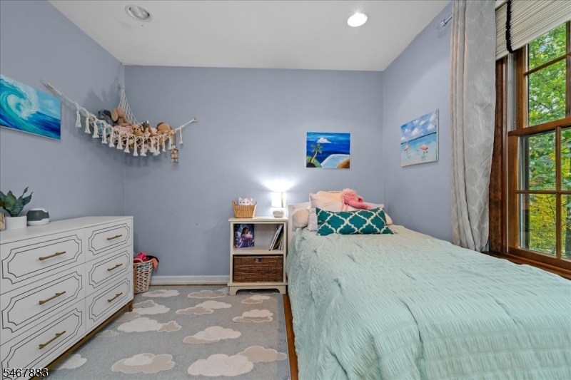 4 Scenic Falls Road Washington NJ 07853