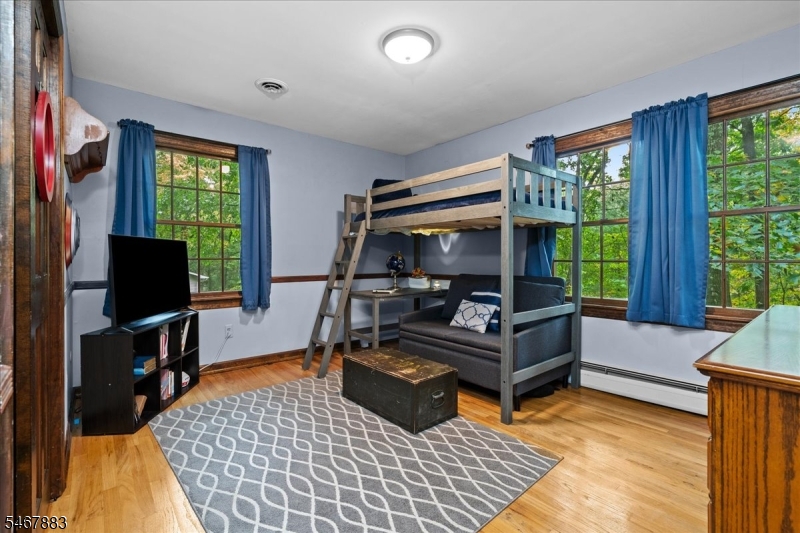 4 Scenic Falls Road Washington NJ 07853
