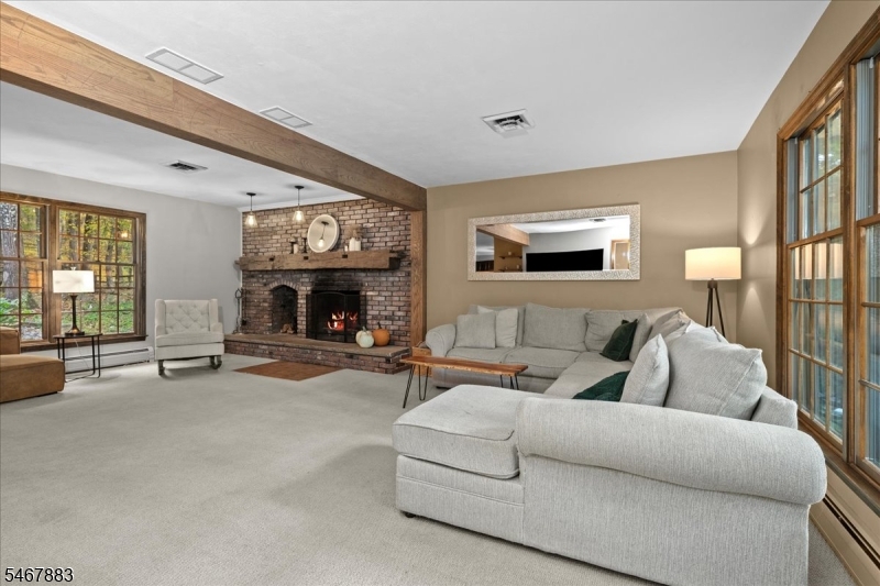 4 Scenic Falls Road Washington NJ 07853