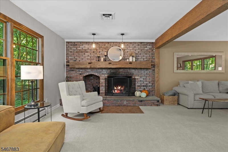 4 Scenic Falls Road Washington NJ 07853