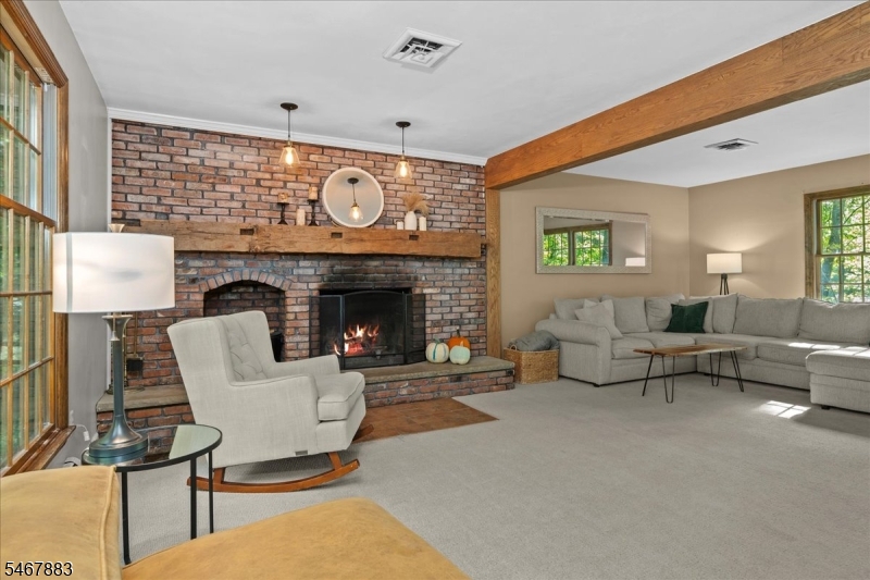 4 Scenic Falls Road Washington NJ 07853