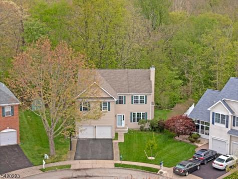 59 Scenic Court Hackettstown NJ 07840
