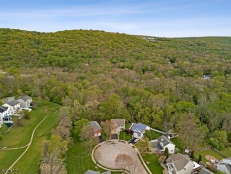 59 Scenic Court Hackettstown NJ 07840
