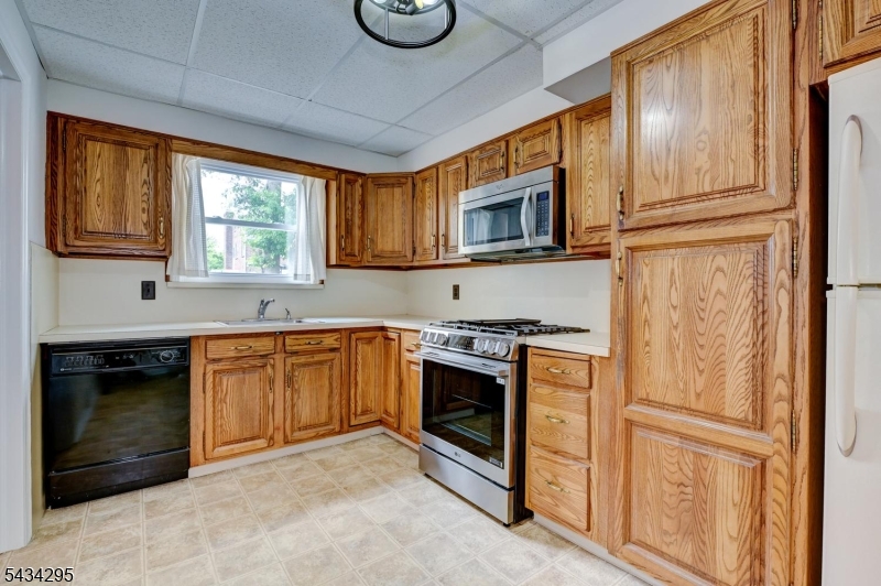 328 Plymouth Road Union NJ 07083