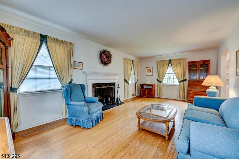 328 Plymouth Road Union NJ 07083