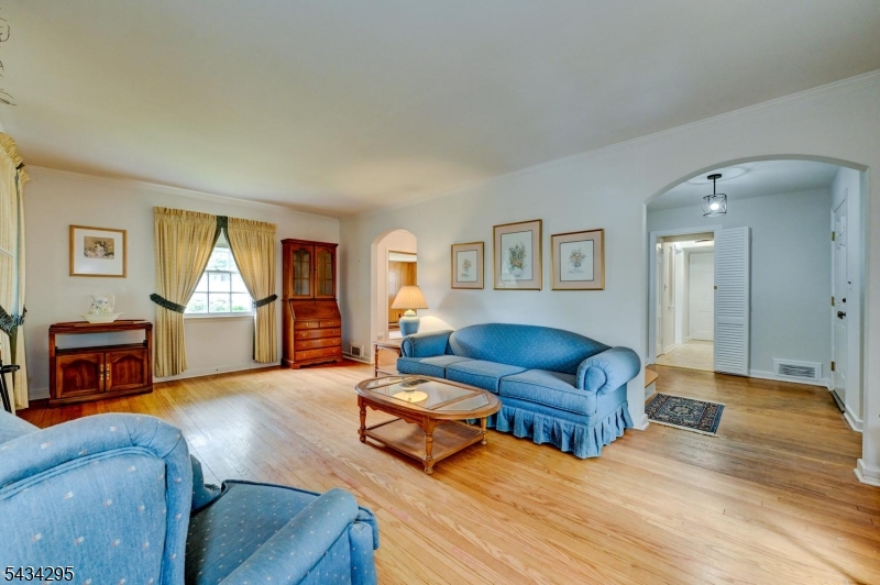 328 Plymouth Road Union NJ 07083