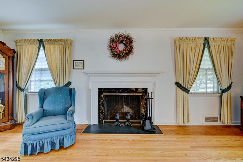 328 Plymouth Road Union NJ 07083
