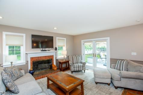 53 Rittenhouse Road Delaware NJ 08559