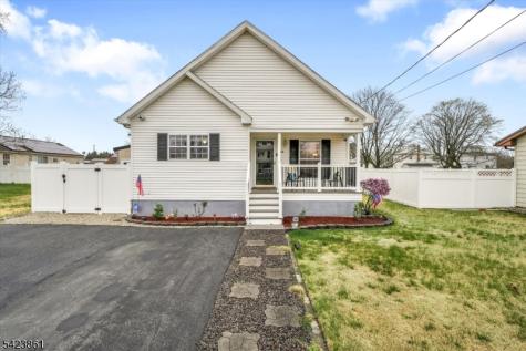 111 N Laurel Street Buena NJ 08326
