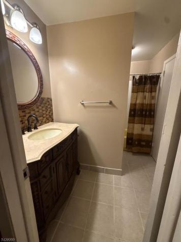 13 Patton Drive Franklin NJ 08873