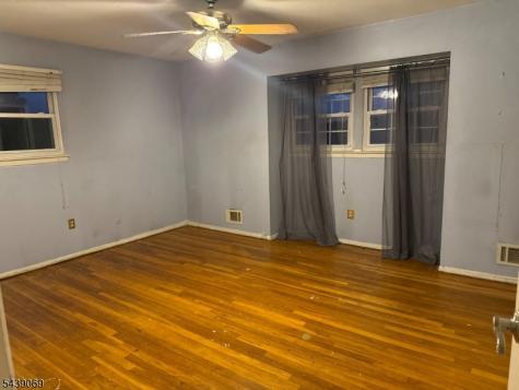 13 Patton Drive Franklin NJ 08873