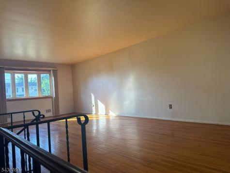 13 Patton Drive Franklin NJ 08873
