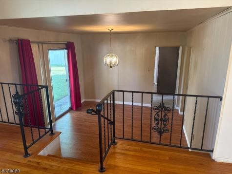 13 Patton Drive Franklin NJ 08873