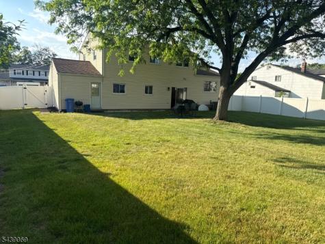 13 Patton Drive Franklin NJ 08873